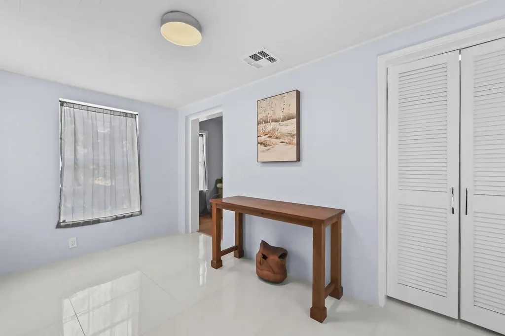 604 Ardmore Road West Palm Beach FL 33401