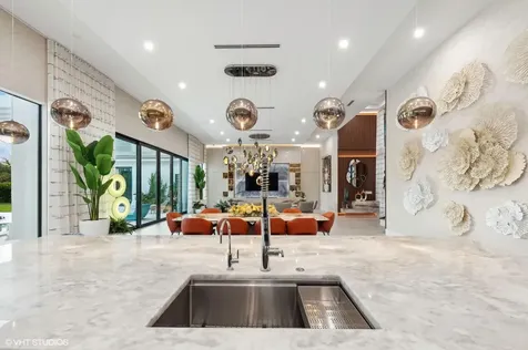 8533 N Native Dancer Road Palm Beach Gardens FL 33418