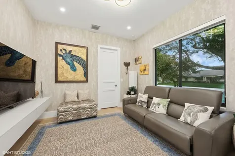 8533 N Native Dancer Road Palm Beach Gardens FL 33418