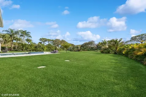 8533 N Native Dancer Road Palm Beach Gardens FL 33418