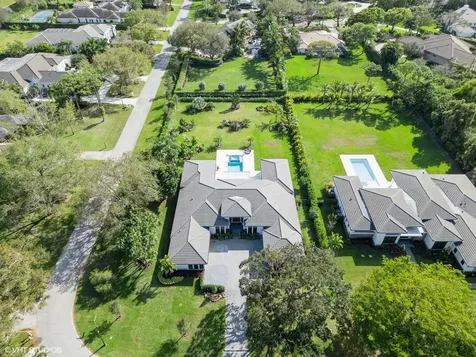 8533 N Native Dancer Road Palm Beach Gardens FL 33418