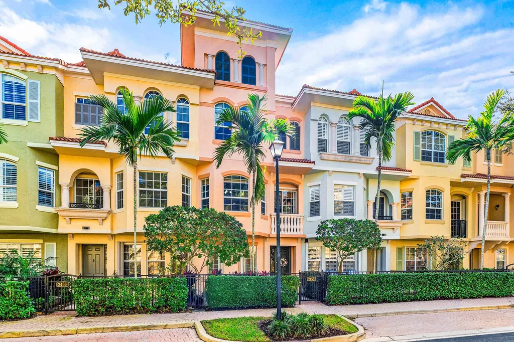 2455 San Pietro Circle Palm Beach Gardens FL 33410