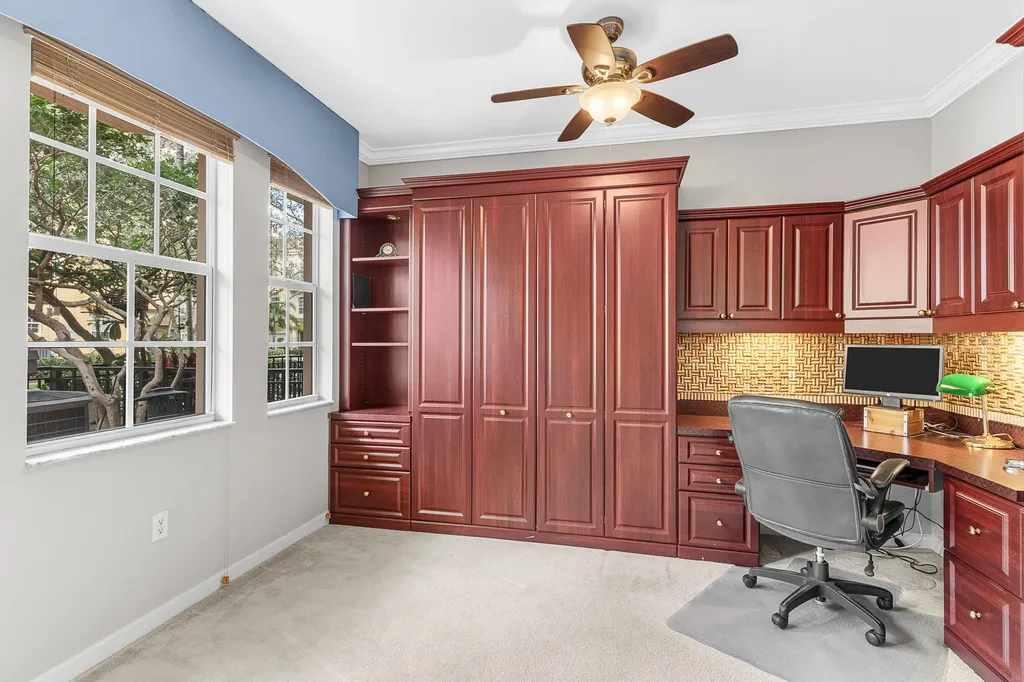 2455 San Pietro Circle Palm Beach Gardens FL 33410