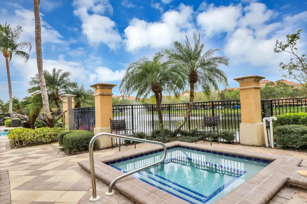 2455 San Pietro Circle Palm Beach Gardens FL 33410