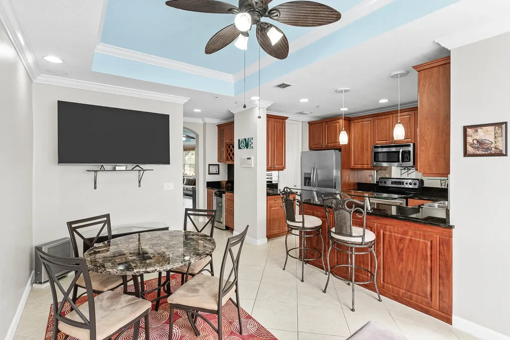 2455 San Pietro Circle Palm Beach Gardens FL 33410
