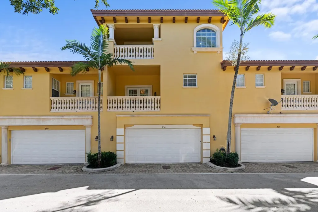 230 NE 69th Circle Boca Raton FL 33487