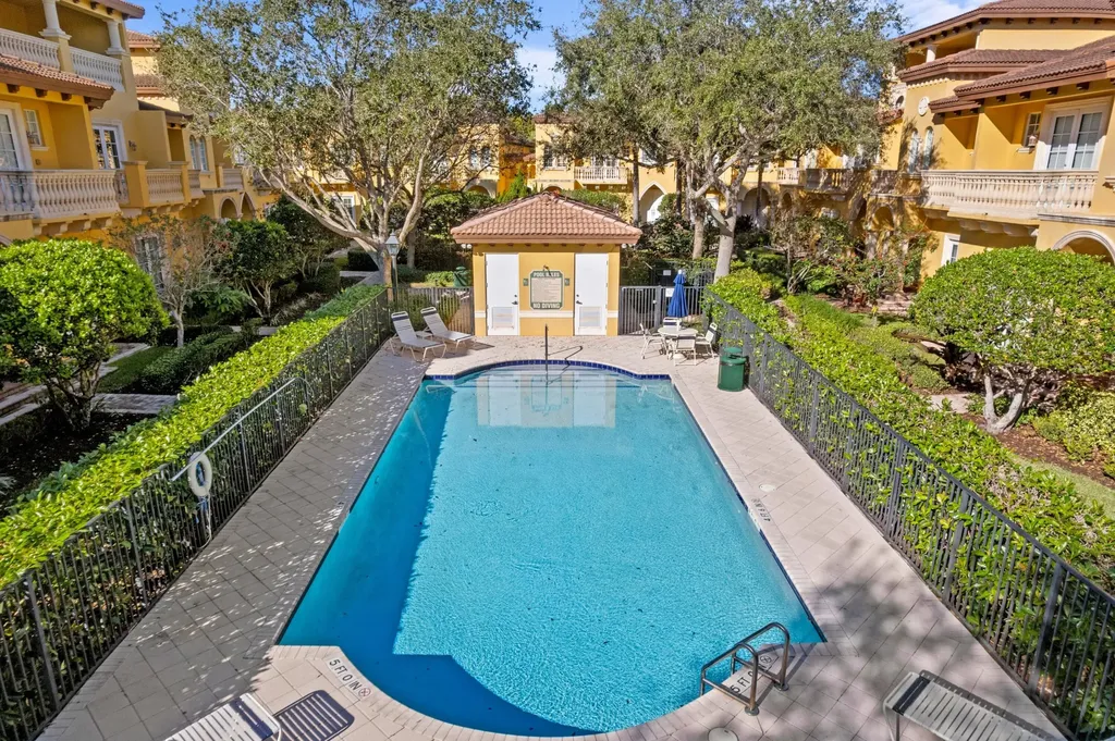 230 NE 69th Circle Boca Raton FL 33487