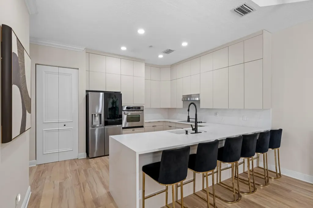 230 NE 69th Circle Boca Raton FL 33487