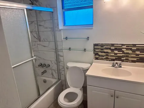 2213 NE 1st Court Boynton Beach FL 33435