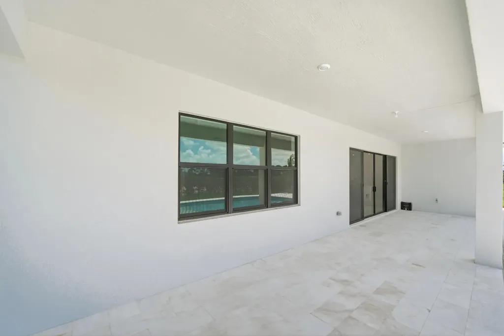 10140 Royal Ascot Avenue Lake Worth FL 33449