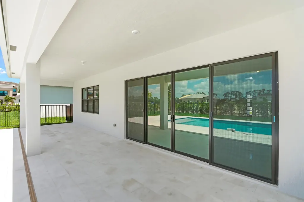 10140 Royal Ascot Avenue Lake Worth FL 33449