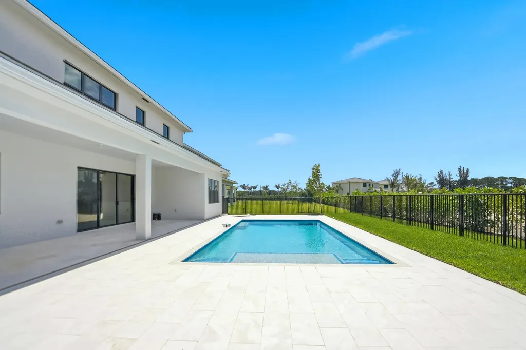 10140 Royal Ascot Avenue Lake Worth FL 33449