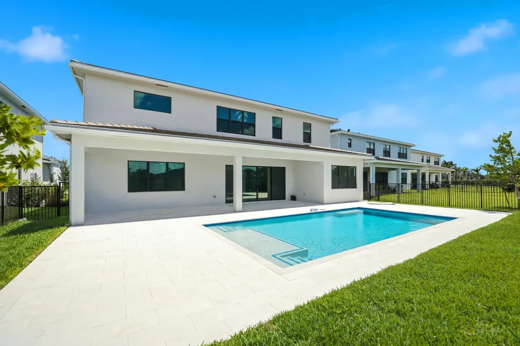 10140 Royal Ascot Avenue Lake Worth FL 33449
