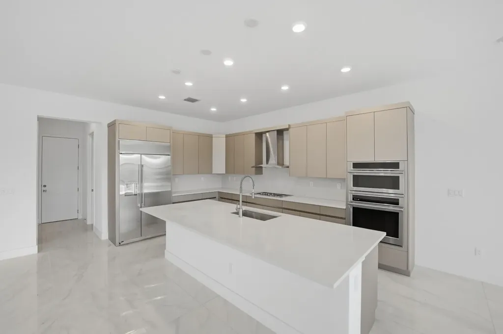 10140 Royal Ascot Avenue Lake Worth FL 33449