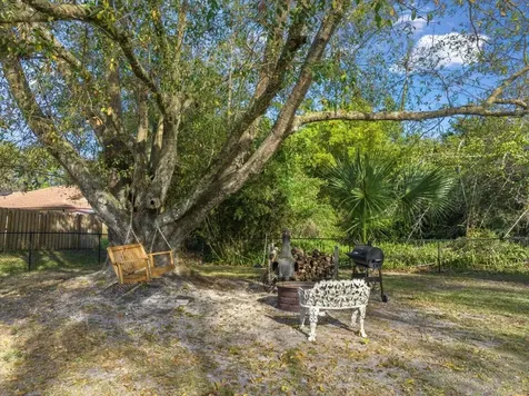 925 27th Avenue Vero Beach FL 32960