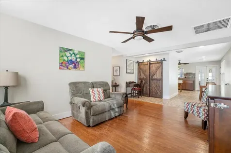 925 27th Avenue Vero Beach FL 32960