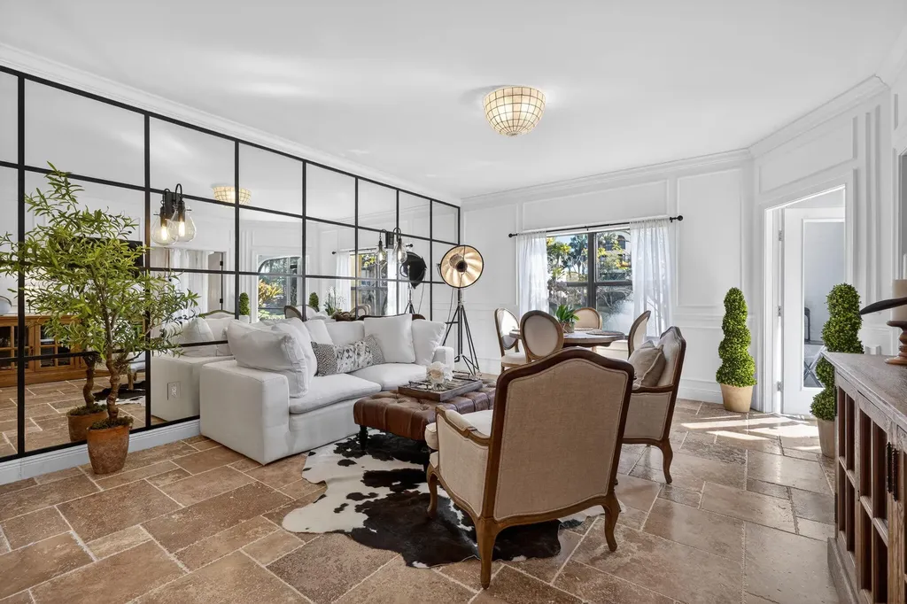 100 Uno Lago Drive Juno Beach FL 33408