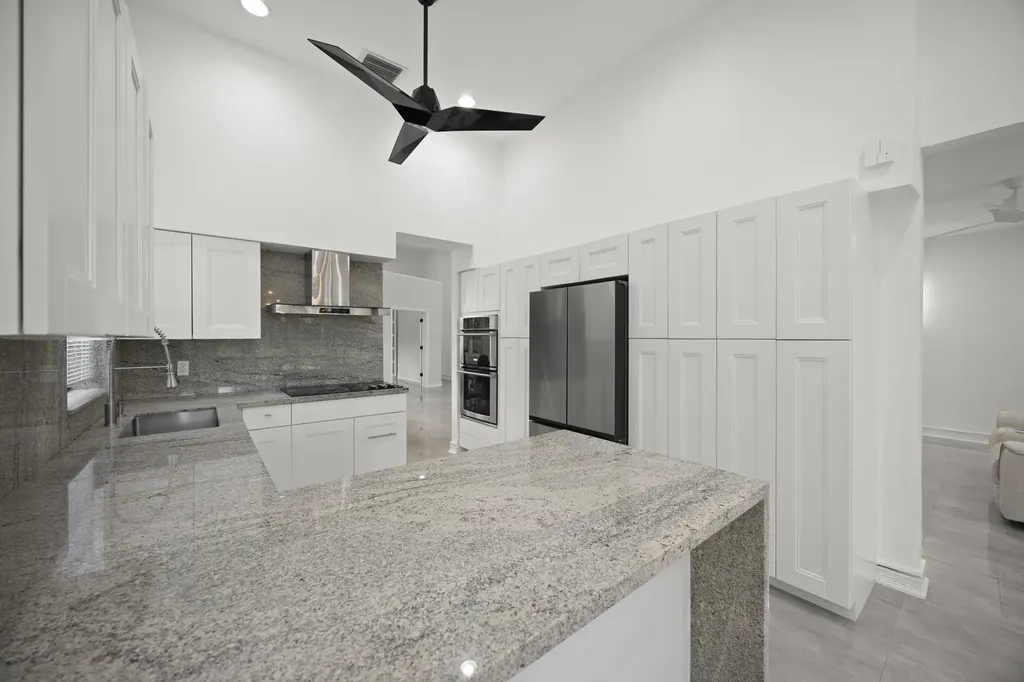 10106 Spyglass Way Boca Raton FL 33498
