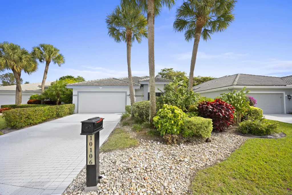 10106 Spyglass Way Boca Raton FL 33498