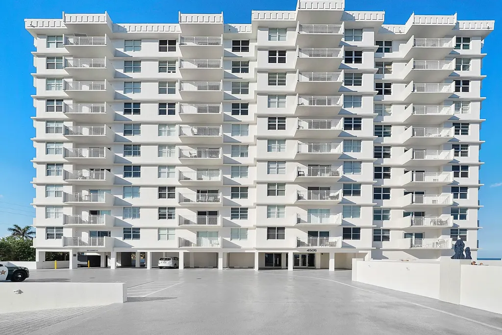 4505 S Ocean Boulevard Highland Beach FL 33487