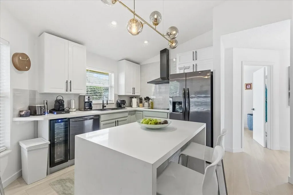 901 SW 111th Way Davie FL 33324