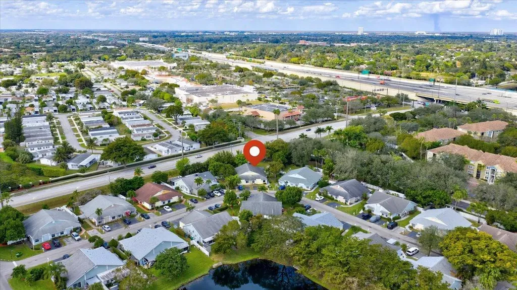 901 SW 111th Way Davie FL 33324