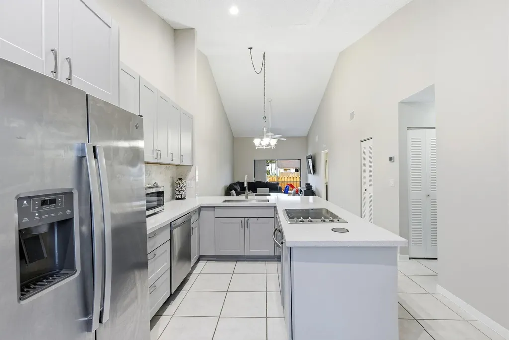 1060 Parkside Green Drive Greenacres FL 33415