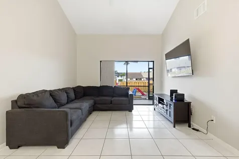 1060 Parkside Green Drive Greenacres FL 33415