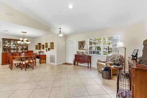 1491 NW 112th Terrace Coral Springs FL 33071