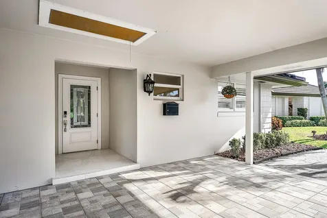 322 Cedar Key Circle Atlantis FL 33462