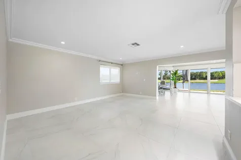 322 Cedar Key Circle Atlantis FL 33462