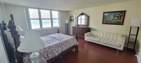 5440 N Ocean Drive Singer Island FL 33404
