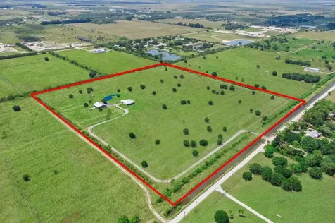 1545 Pulitzer Road Fort Pierce FL 34945