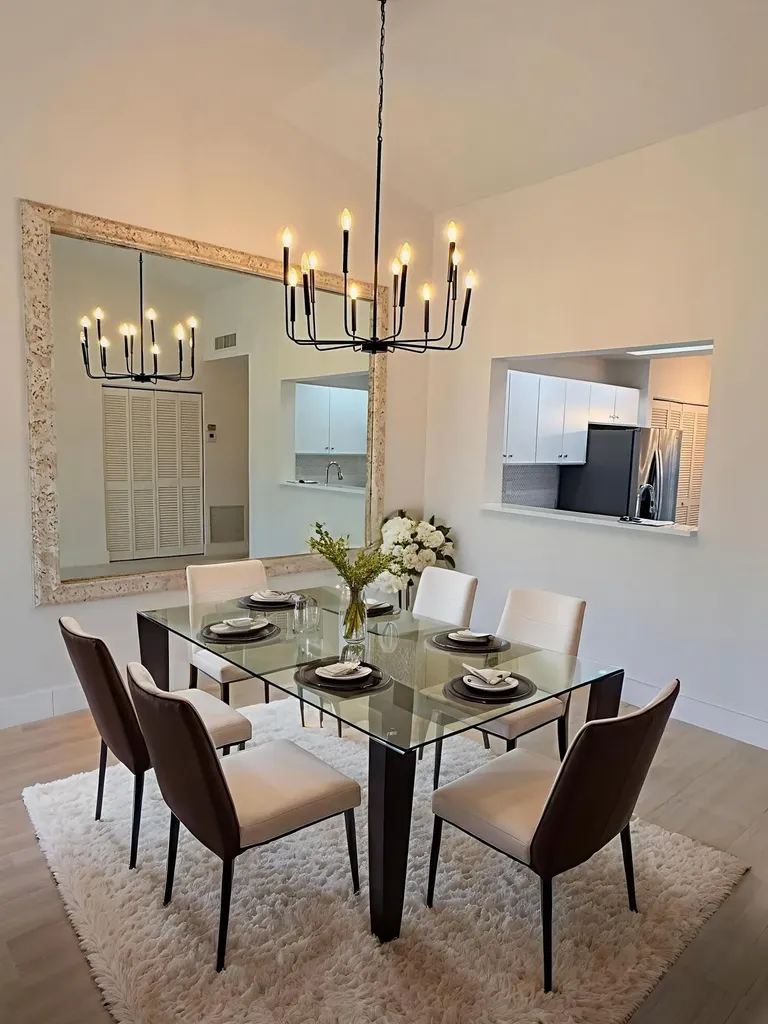 5021 Oak Hill Lane Delray Beach FL 33484