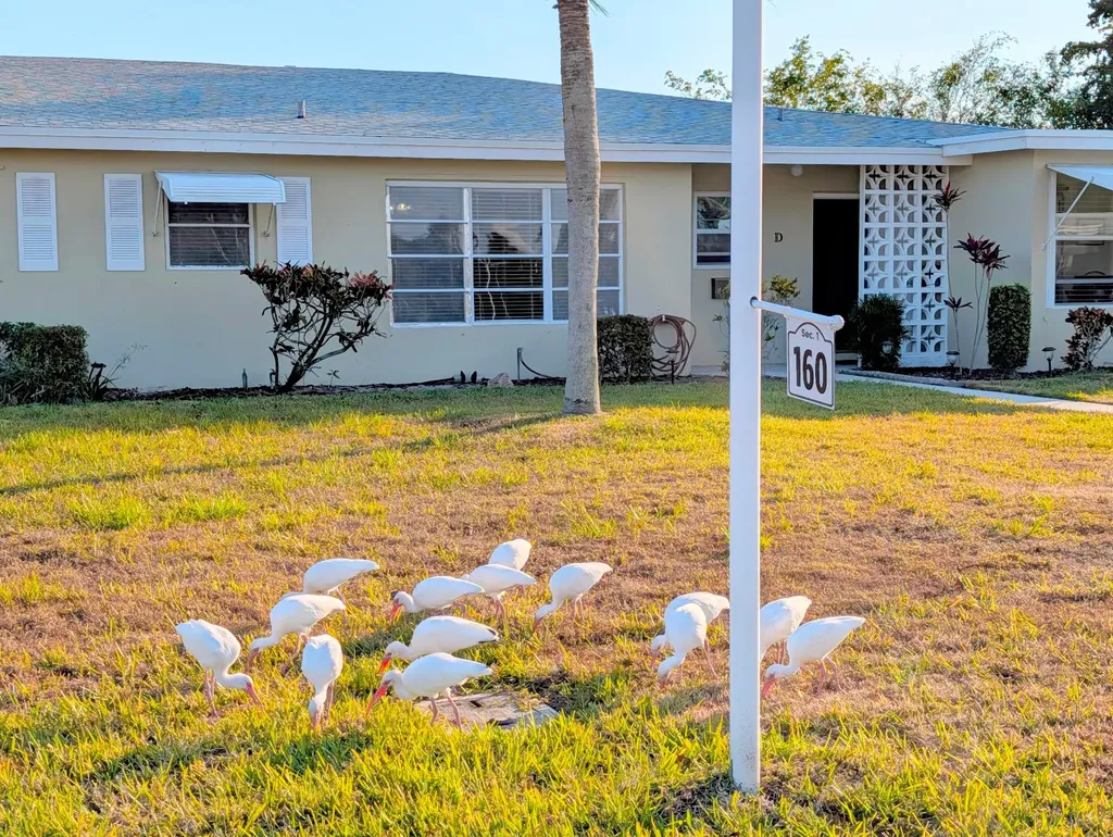 160 High Point Terrace E Delray Beach FL 33445