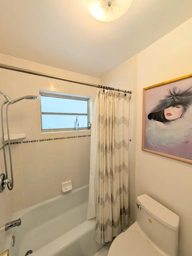 160 High Point Terrace E Delray Beach FL 33445