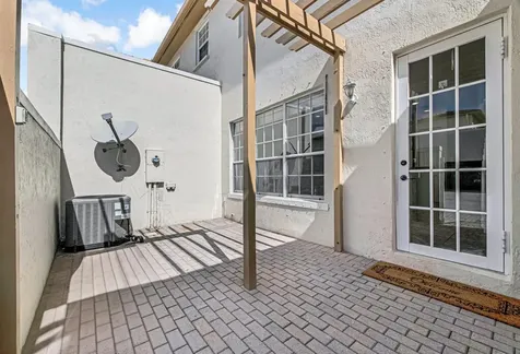 2407 NW 5th Street Boynton Beach FL 33426