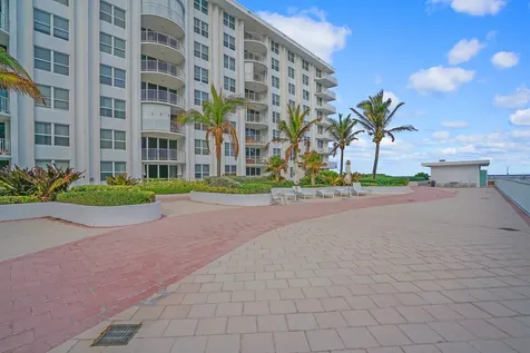 2295 S Ocean Boulevard Palm Beach FL 33480