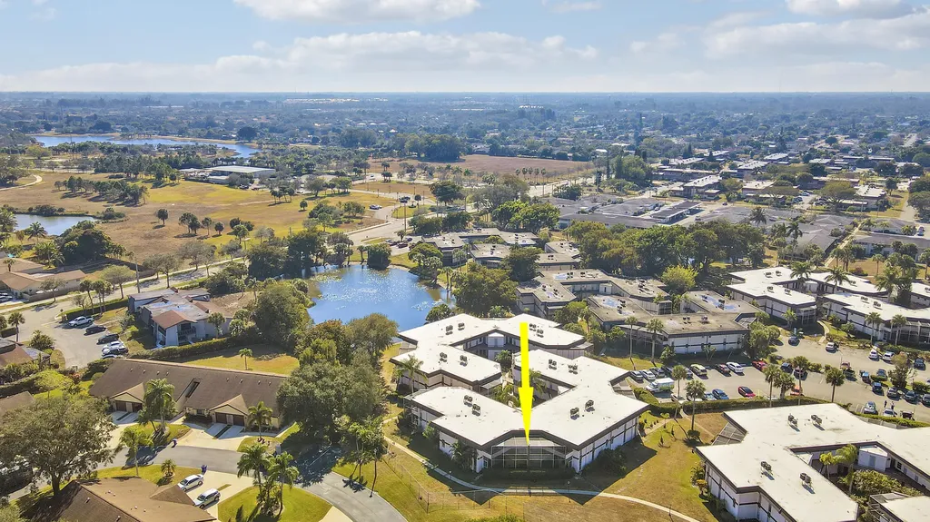 7 Greenway Village N Royal Palm Beach FL 33411