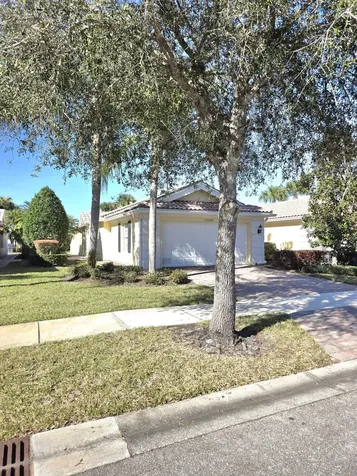 10399 SW Stratton Drive Port St Lucie FL 34987