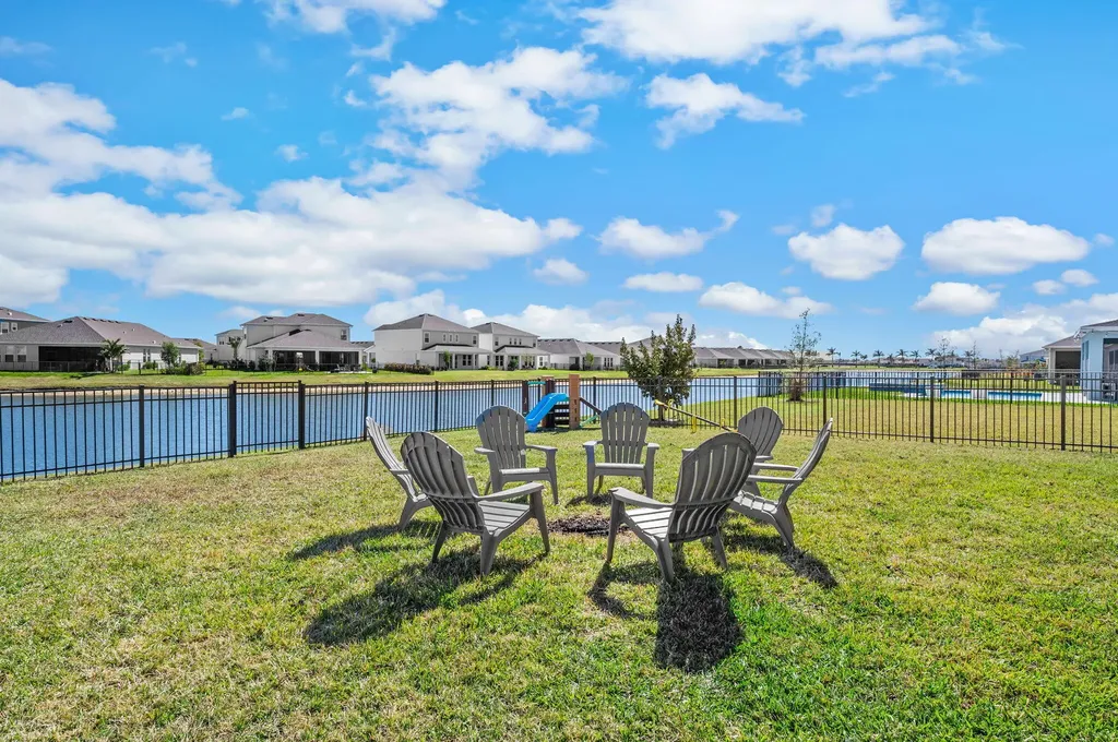 12297 SW Forli Way Port St Lucie FL 34987