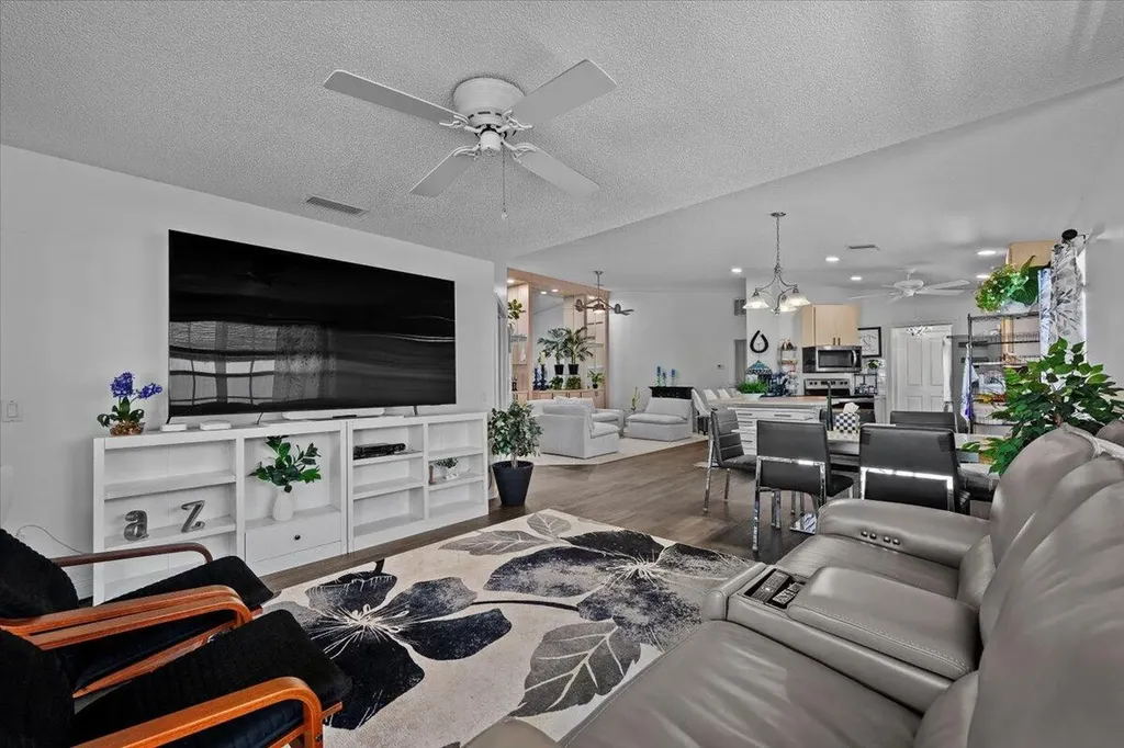 205 Brier Circle Jupiter FL 33458