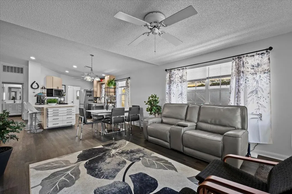 205 Brier Circle Jupiter FL 33458
