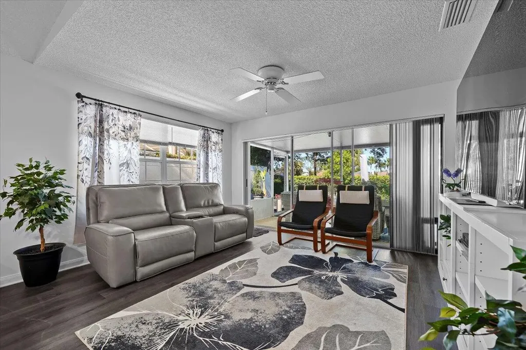 205 Brier Circle Jupiter FL 33458