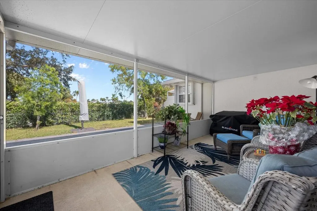 205 Brier Circle Jupiter FL 33458