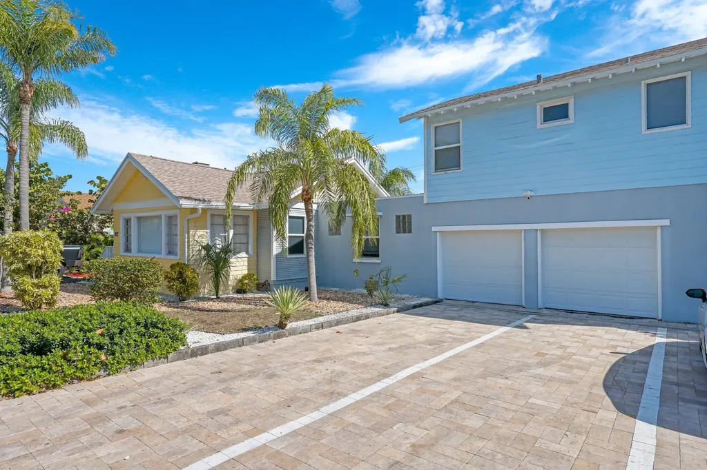 812 S N Street Lake Worth Beach FL 33460