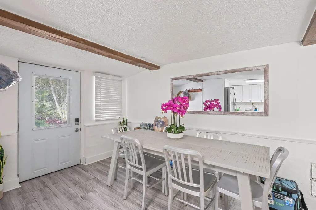 812 S N Street Lake Worth Beach FL 33460