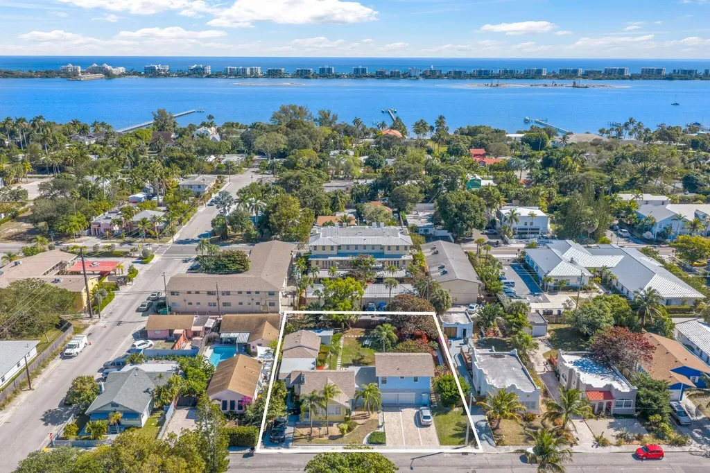 812 S N Street Lake Worth Beach FL 33460