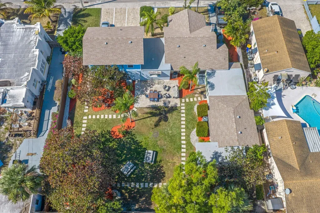 812 S N Street Lake Worth Beach FL 33460