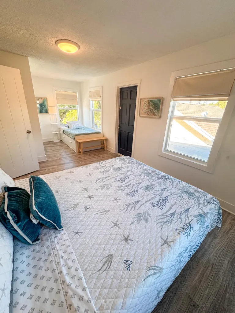 812 S N Street Lake Worth Beach FL 33460